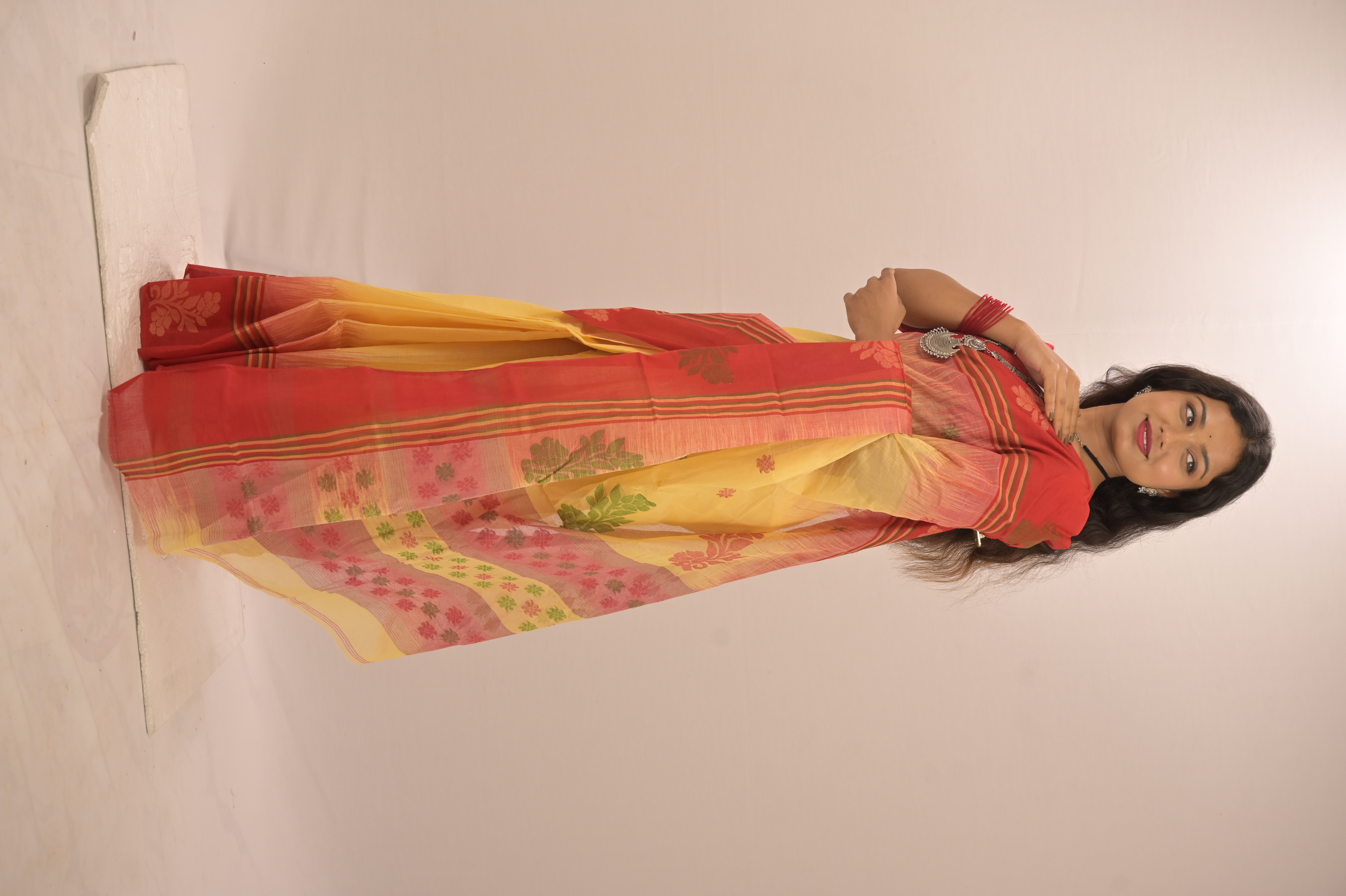 Tangile Saree